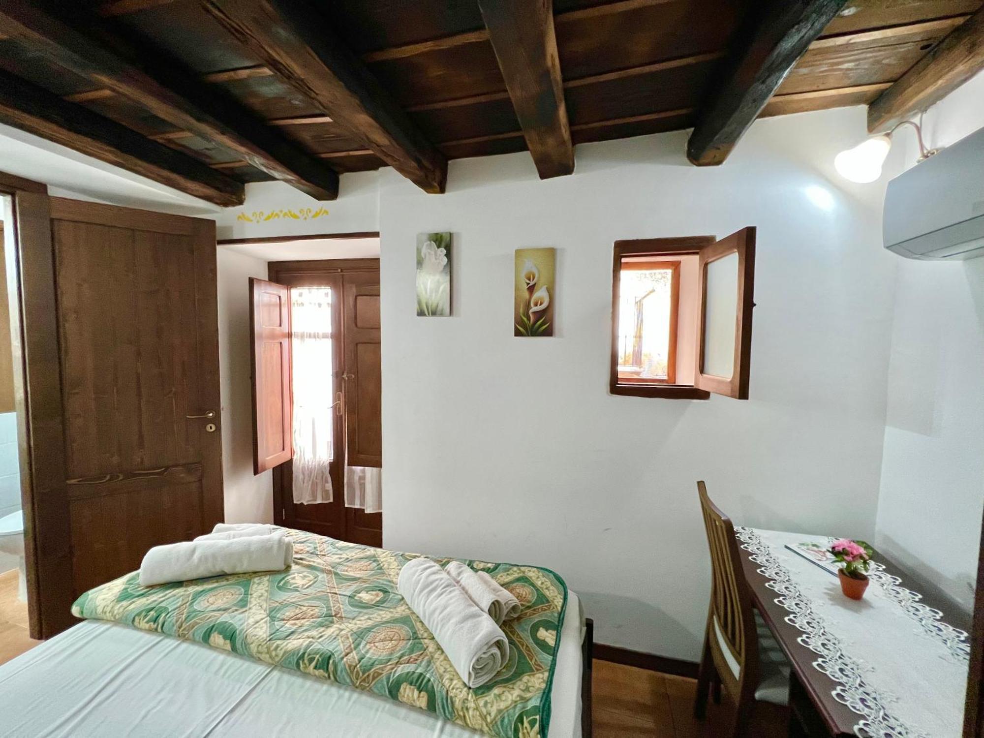 Studios Osterio เชฟาลู ภายนอก รูปภาพ